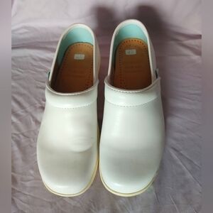 Clogs for Comfort women's clogs